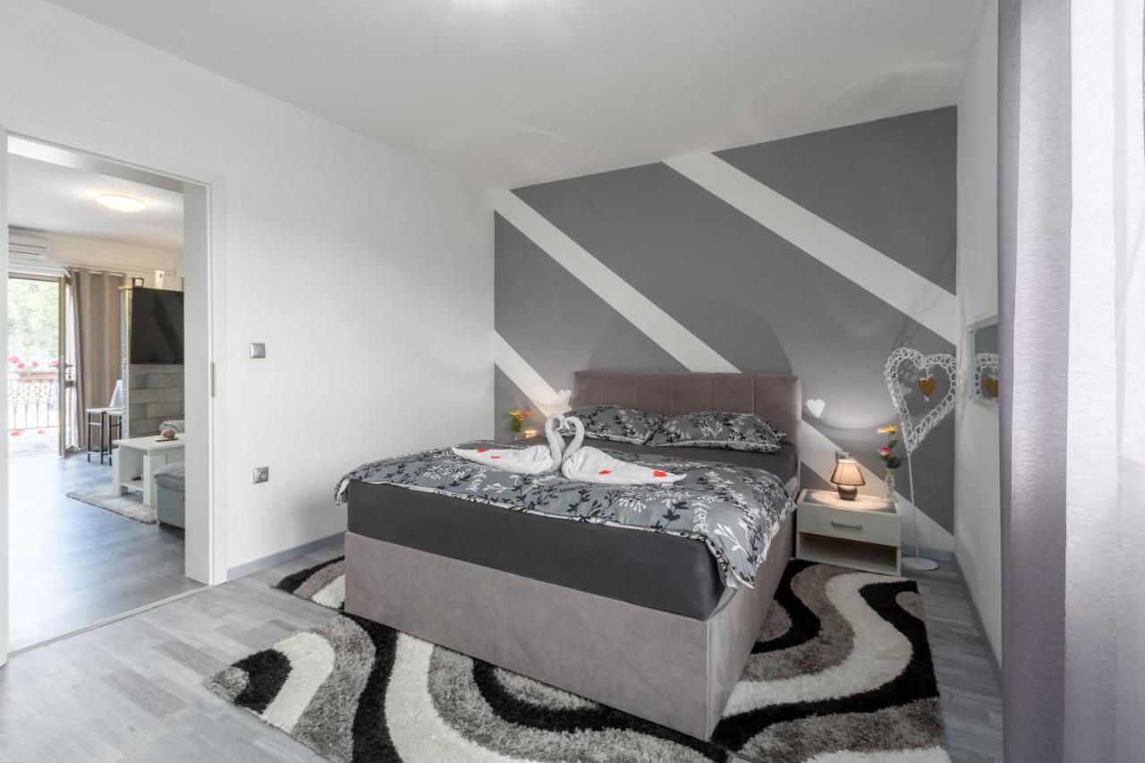 Apartment 50 Shades Of Grey Poreč Exterior foto